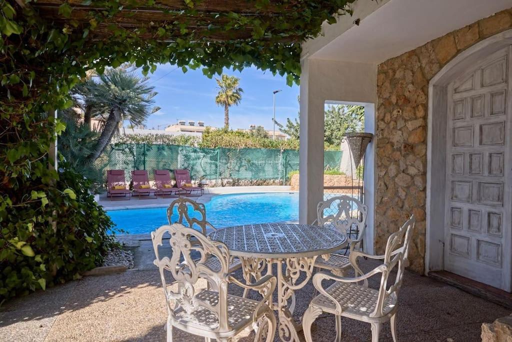 Palmera Solara Villa *